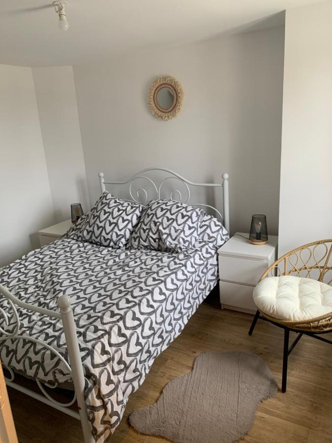 Bel Appartement Au Coeur Du Village Saint-Aubin  المظهر الخارجي الصورة
